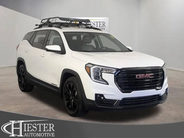 2022 GMC Terrain SLT FWD photo