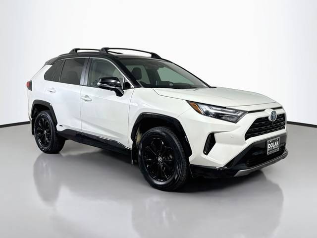 2022 Toyota RAV4 Hybrid XSE AWD photo
