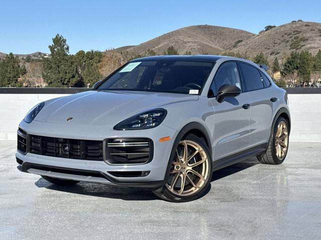 2022 Porsche Cayenne Coupe Turbo GT AWD photo