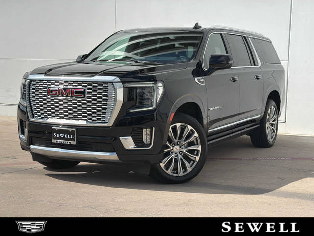 2022 GMC Yukon XL Denali 4WD photo