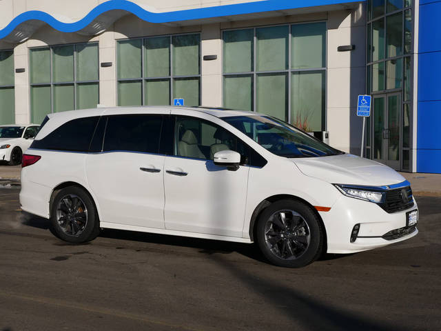 2023 Honda Odyssey Elite FWD photo