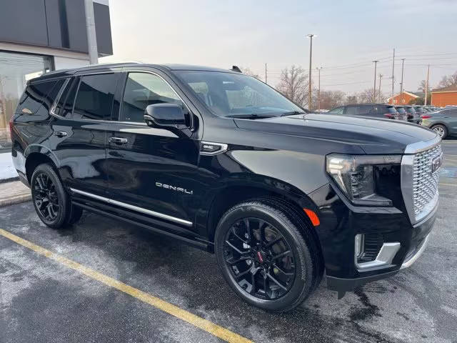 2022 GMC Yukon Denali 4WD photo