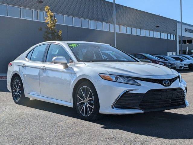 2022 Toyota Camry XLE AWD photo