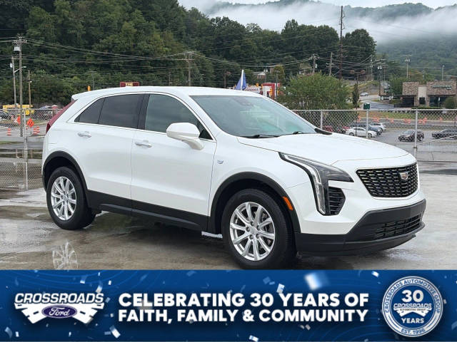 2023 Cadillac XT4 AWD Luxury AWD photo