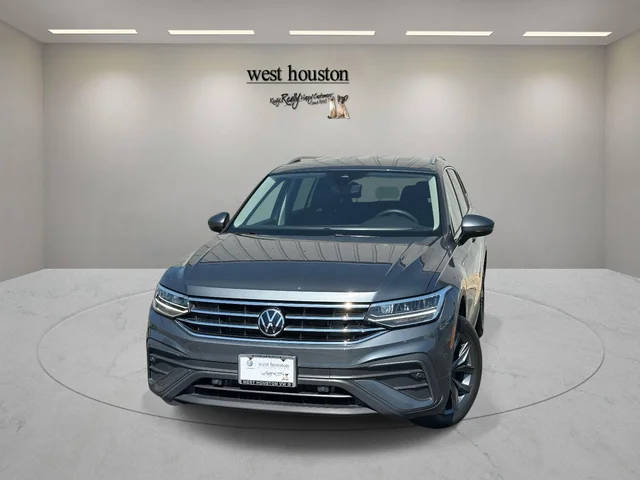 2022 Volkswagen Tiguan SE FWD photo