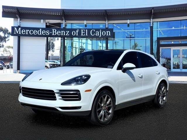 2022 Porsche Cayenne Coupe Platinum Edition AWD photo