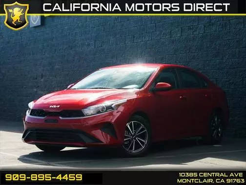 2023 Kia Forte LXS FWD photo