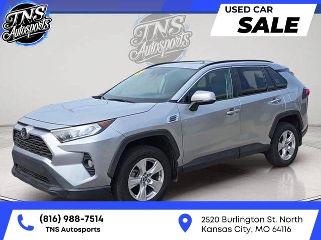 2021 Toyota RAV4 XLE FWD photo