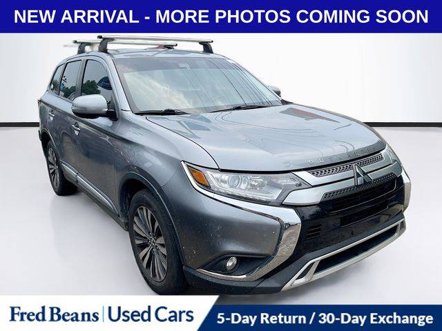 2020 Mitsubishi Outlander SE 4WD photo