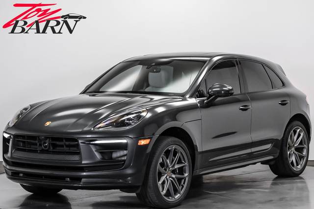 2022 Porsche Macan GTS AWD photo