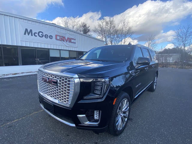 2022 GMC Yukon XL Denali 4WD photo