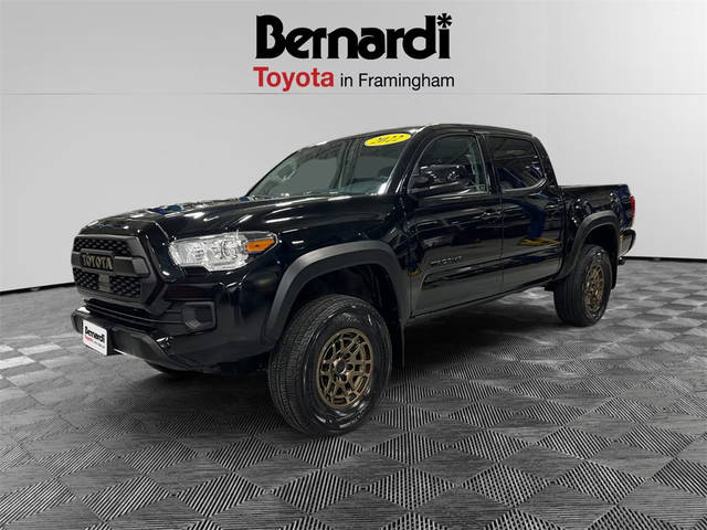 2022 Toyota Tacoma SR5 4WD photo