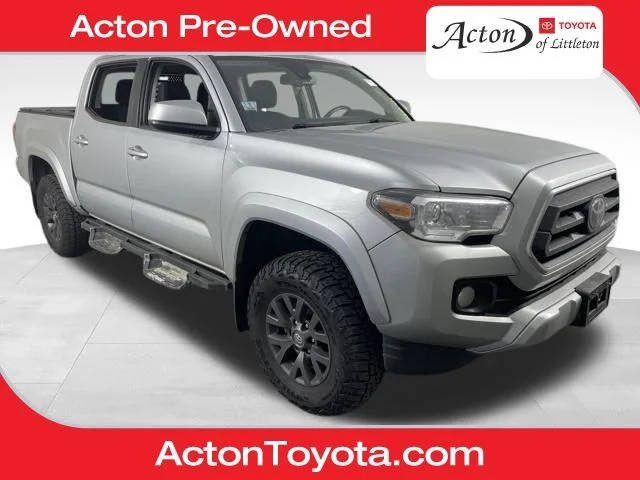 2022 Toyota Tacoma SR5 4WD photo
