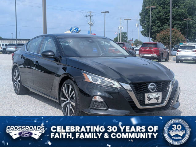 2022 Nissan Altima 2.5 SR FWD photo