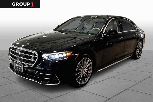 2022 Mercedes-Benz S-Class S 500 AWD photo