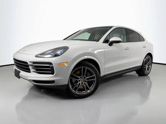 2022 Porsche Cayenne Coupe Platinum Edition AWD photo