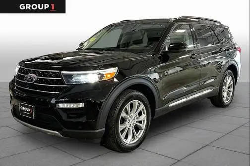 2022 Ford Explorer XLT 4WD photo