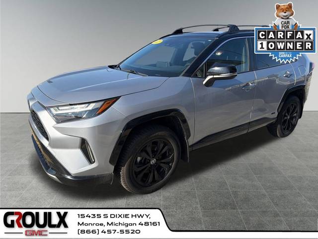 2022 Toyota RAV4 Hybrid XSE AWD photo