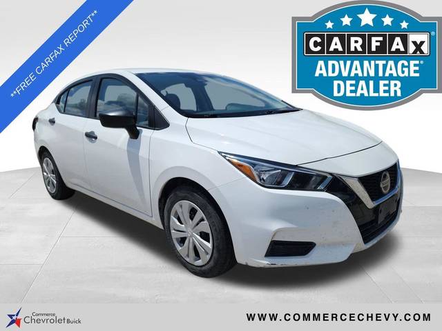 2022 Nissan Versa S FWD photo