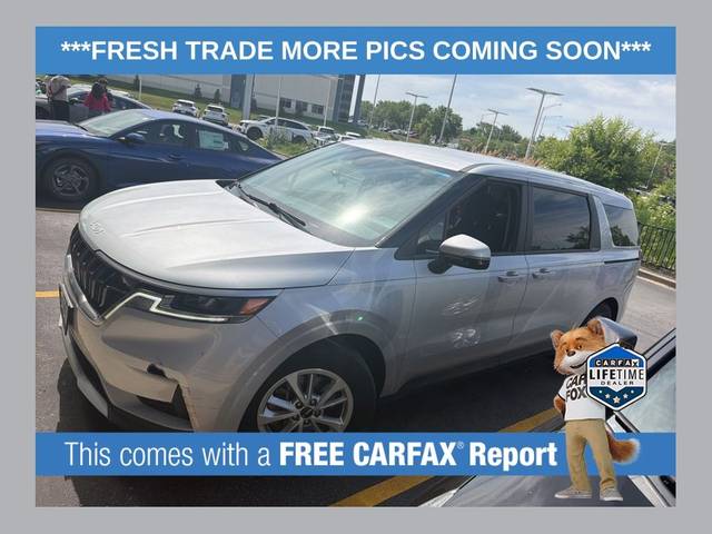 2023 Kia Carnival LX FWD photo