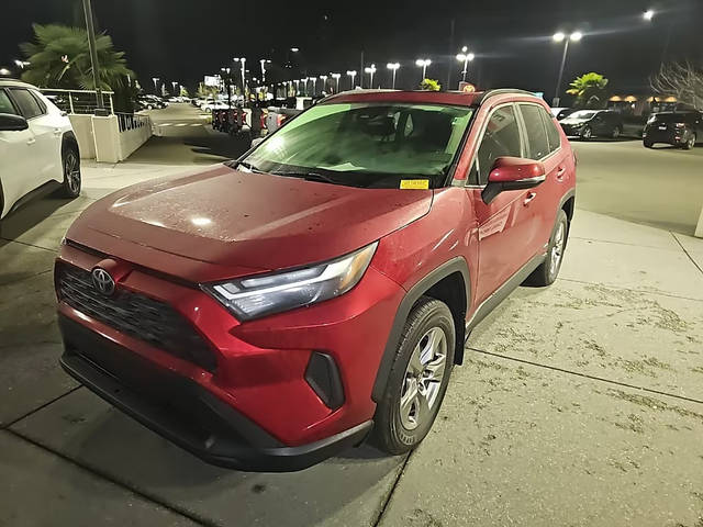 2022 Toyota RAV4 Hybrid XLE AWD photo