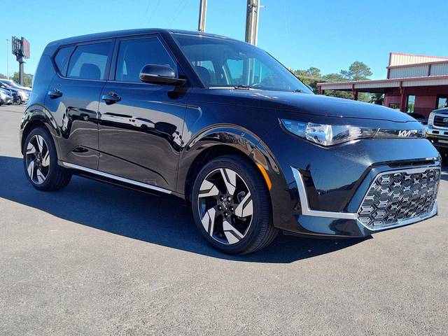 2023 Kia Soul GT-Line FWD photo