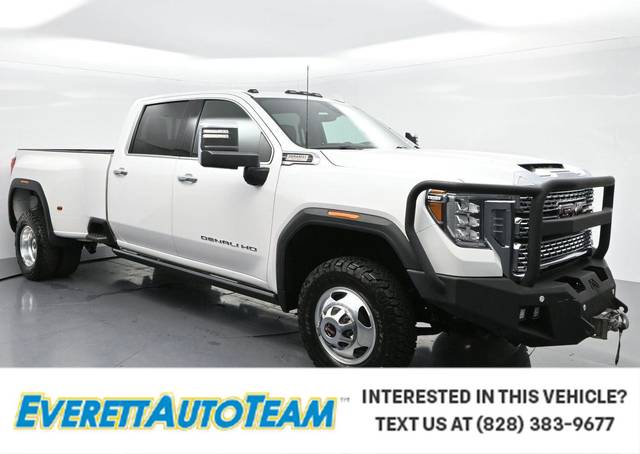2022 GMC Sierra 3500HD Denali 4WD photo
