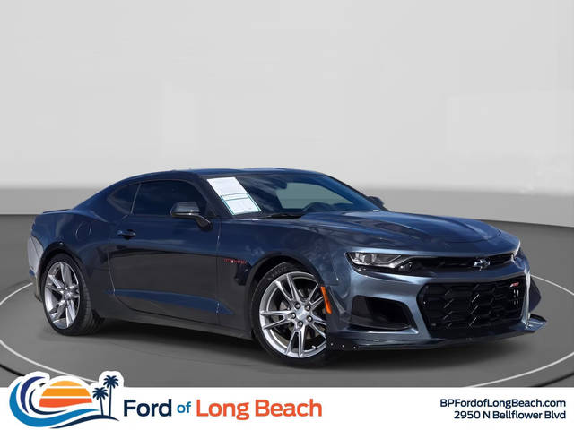 2022 Chevrolet Camaro 1LT RWD photo