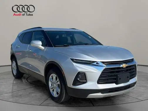 2022 Chevrolet Blazer LT FWD photo