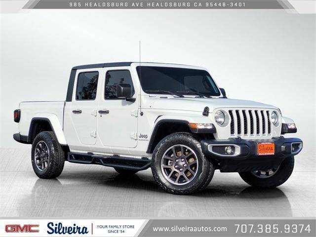 2022 Jeep Gladiator Overland 4WD photo