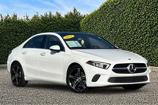 2022 Mercedes-Benz A-Class A 220 FWD photo