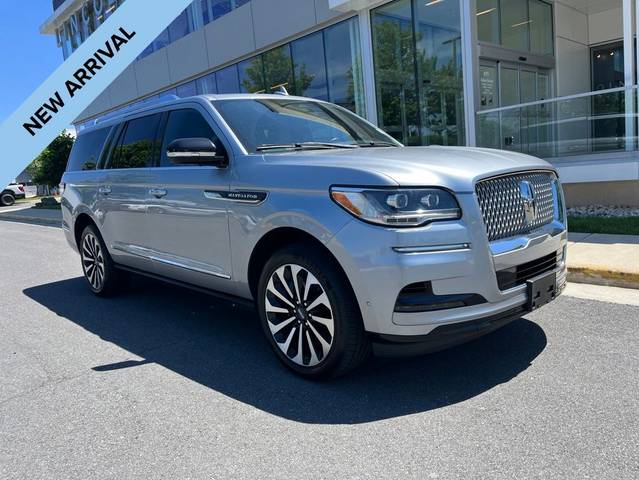 2022 Lincoln Navigator L Reserve 4WD photo