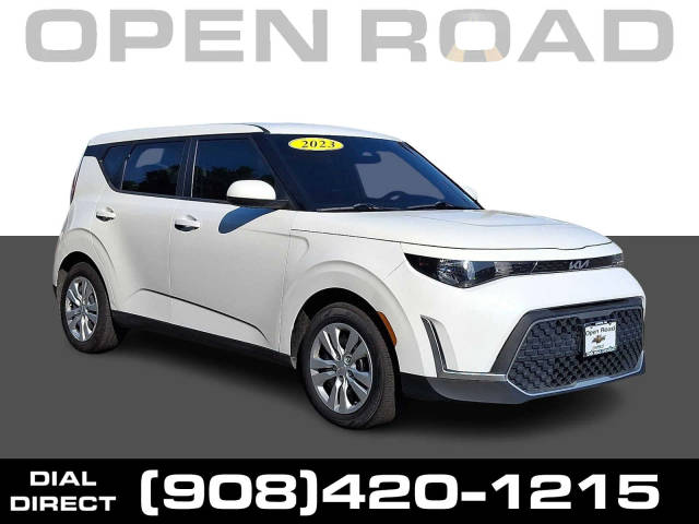 2023 Kia Soul LX FWD photo