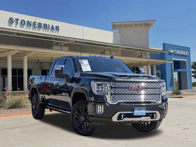 2022 GMC Sierra 2500HD Denali 4WD photo