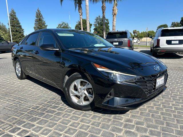 2023 Hyundai Elantra SE FWD photo