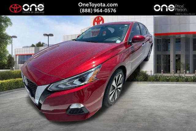 2022 Nissan Altima 2.5 SV AWD photo