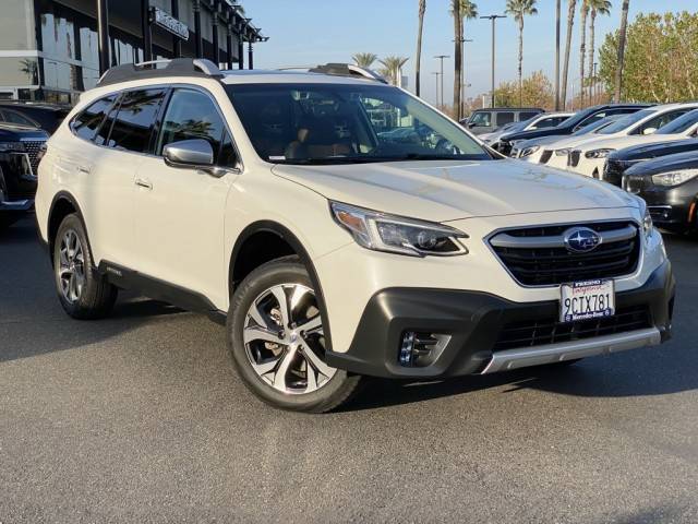 2022 Subaru Outback Touring AWD photo