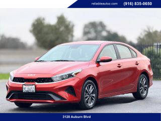 2023 Kia Forte LXS FWD photo