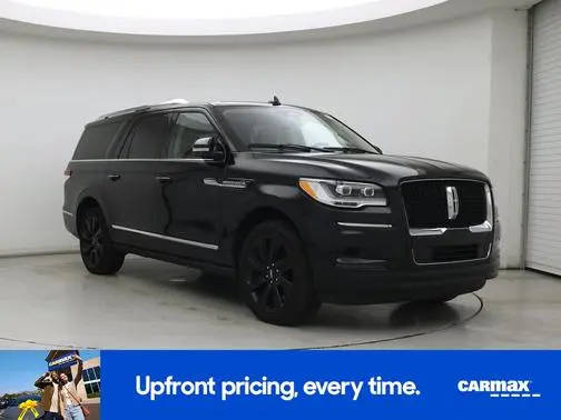 2022 Lincoln Navigator L Reserve 4WD photo