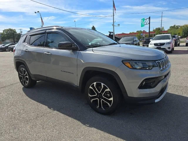 2022 Jeep Compass Limited 4WD photo