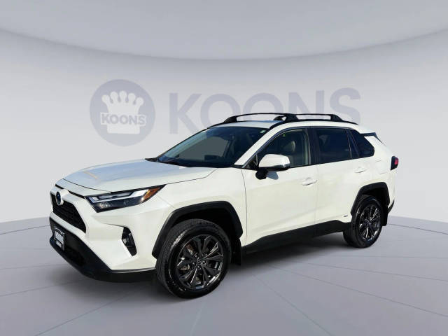 2022 Toyota RAV4 Hybrid XLE Premium AWD photo