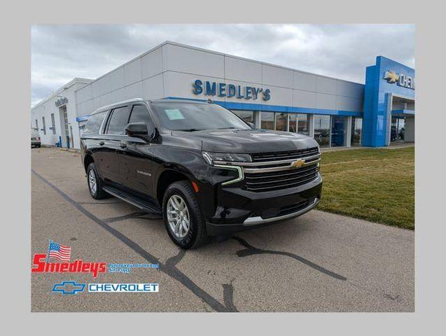 2022 Chevrolet Suburban LT 4WD photo