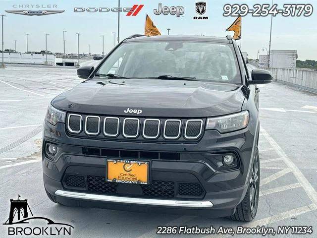 2022 Jeep Compass Limited 4WD photo