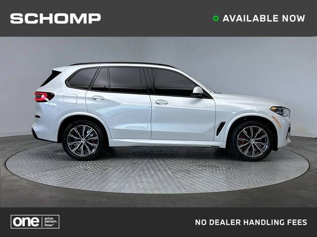 2023 BMW X5 M50i AWD photo