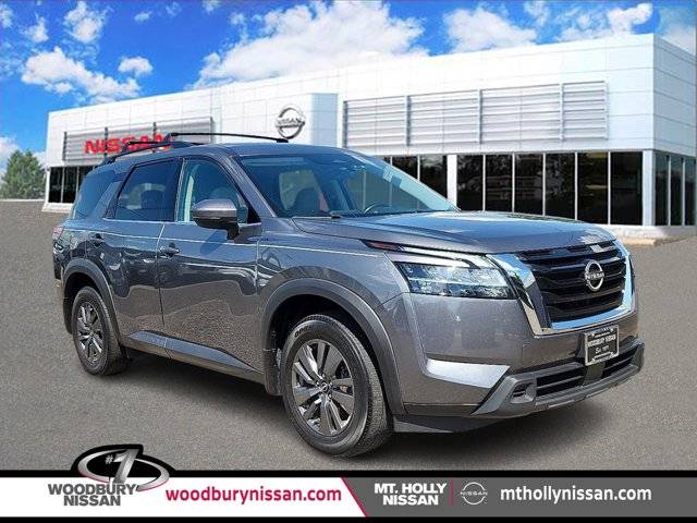 2022 Nissan Pathfinder SV 4WD photo