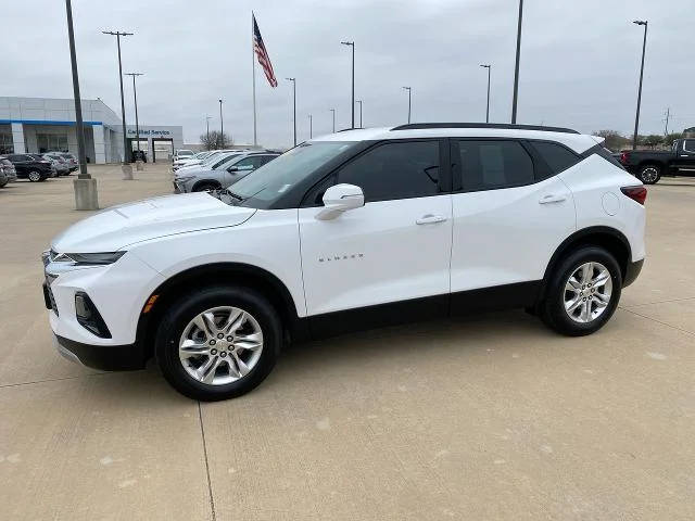 2022 Chevrolet Blazer LT FWD photo