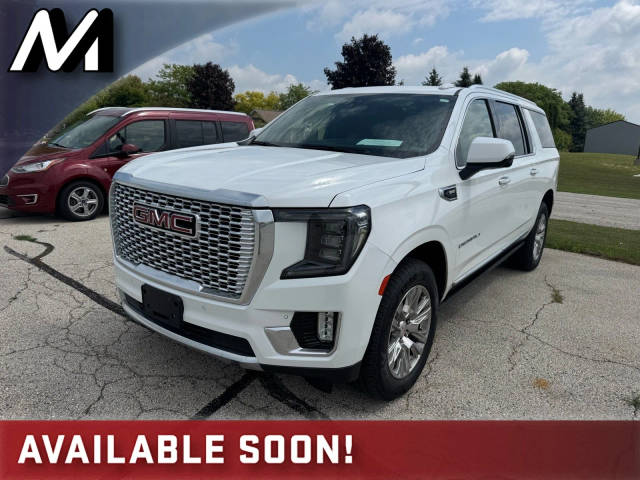 2022 GMC Yukon XL Denali 4WD photo