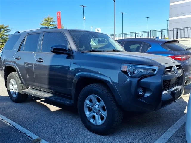 2021 Toyota 4Runner SR5 4WD photo