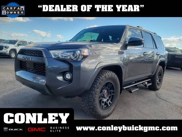 2022 Toyota 4Runner SR5 4WD photo