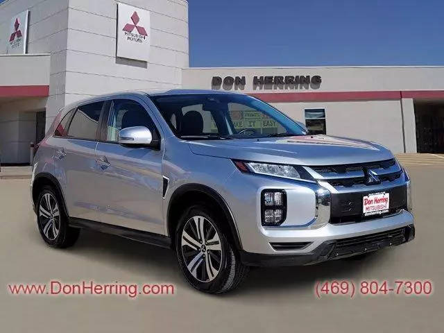 2021 Mitsubishi Outlander Sport SE FWD photo